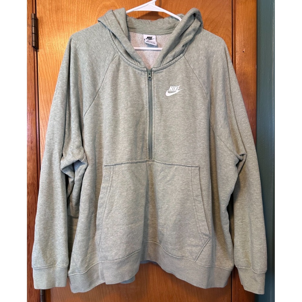 Nike Sportswear Club Essential Womens 1/4 zip Fleece Hoodie 2X Light Green